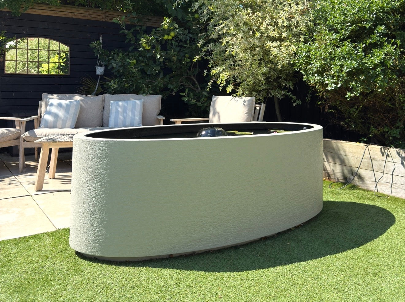 PLINTH 180